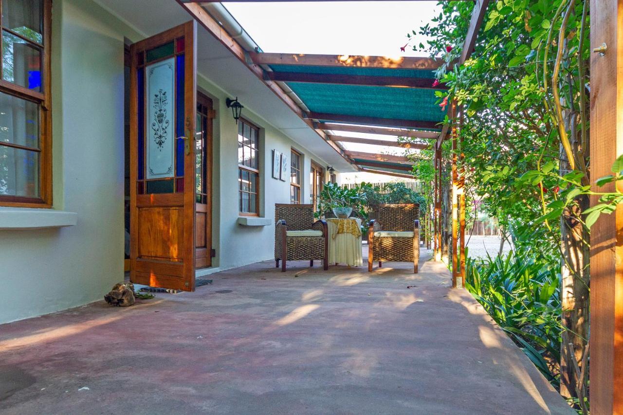 Airlies Historical Guest House Монтегю Экстерьер фото