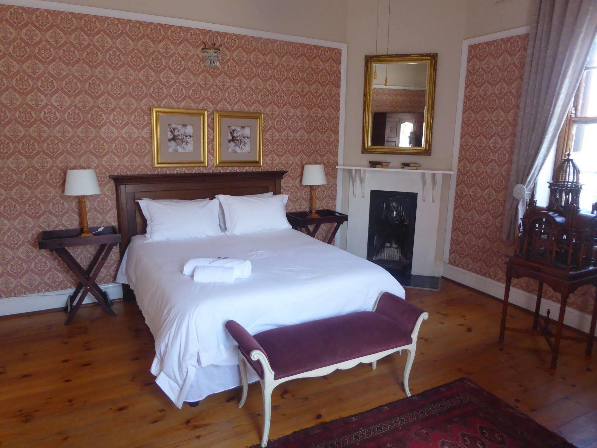 Airlies Historical Guest House Монтегю Экстерьер фото