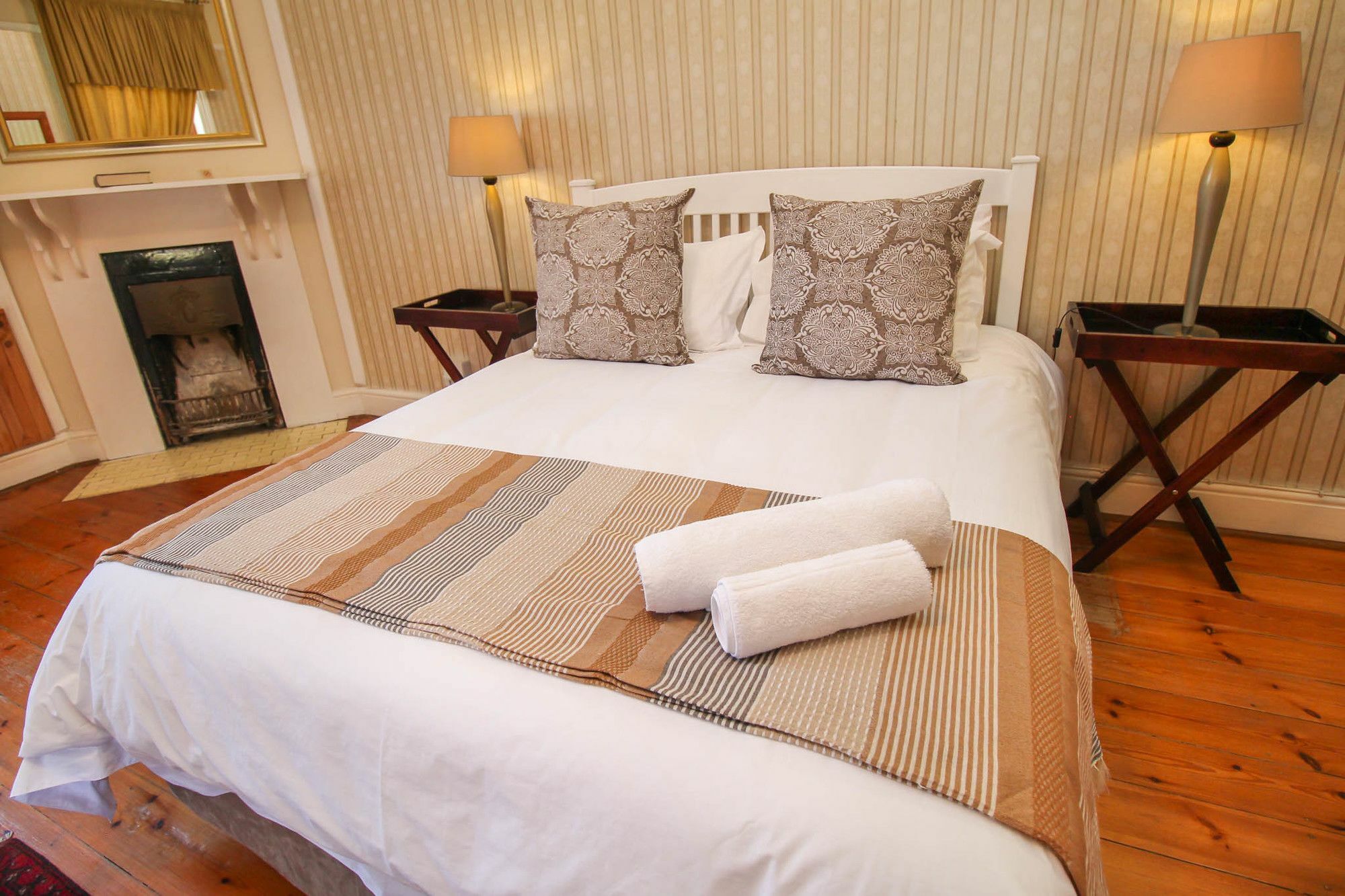 Airlies Historical Guest House Монтегю Экстерьер фото