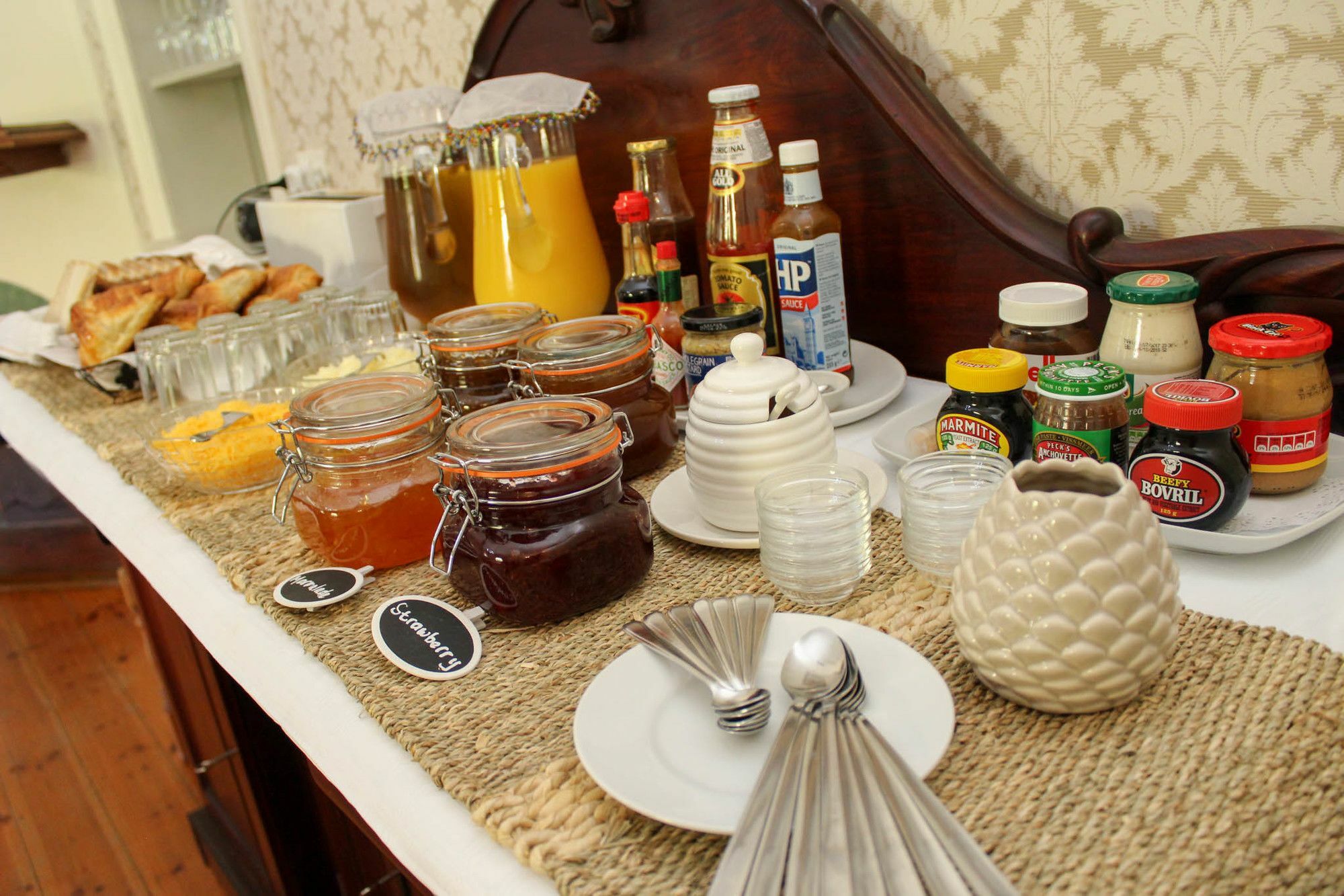 Airlies Historical Guest House Монтегю Экстерьер фото